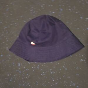 EUC baby Hat Janie And Jack